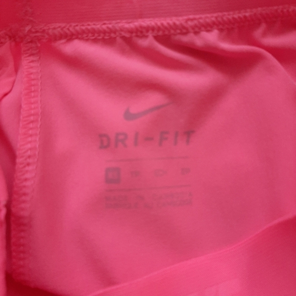 Nike Dri-Fit shorts size XS - Picture 6 of 7